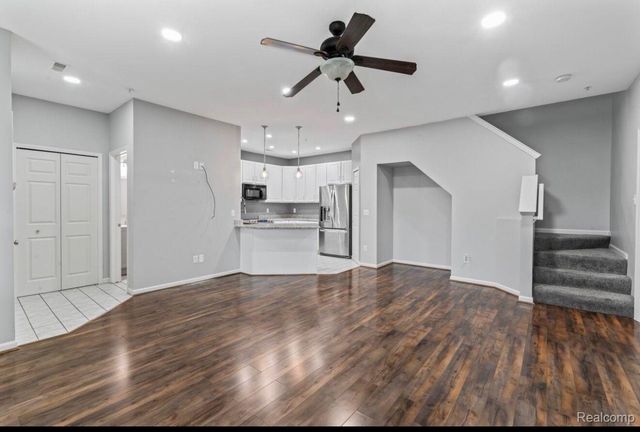 4109 Addington Drive, Commerce Twp, MI 48390