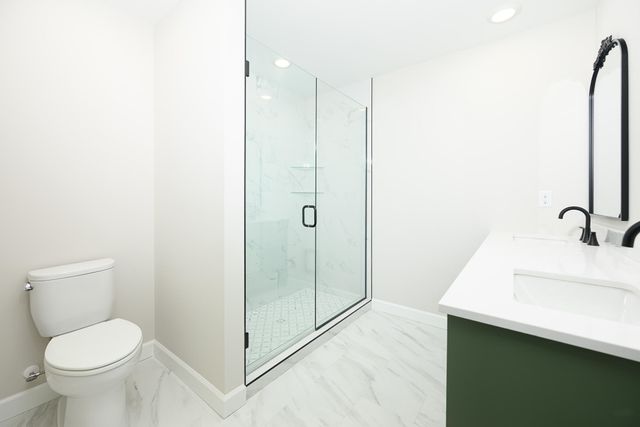 1152 E BLUEBIRD LN, Columbia, MO 65201