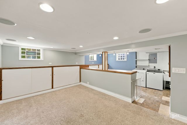 1341 E VIRGINIA Drive, Palatine, IL 60074