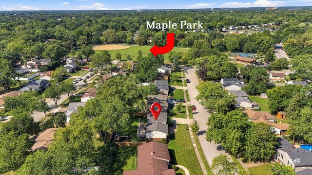 1341 E VIRGINIA Drive, Palatine, IL 60074