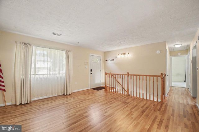 13313 KURTZ RD, Woodbridge, VA 22193