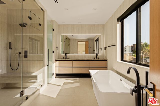 12952 Huston Street, Sherman Oaks, CA 91423