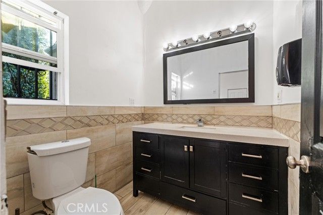 11170 Burbank, North Hollywood (los Angeles), CA 91601