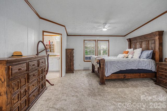22 Sweet Briar Path Way, Hendersonville, NC 28792
