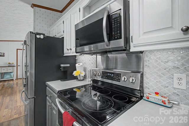 22 Sweet Briar Path Way, Hendersonville, NC 28792