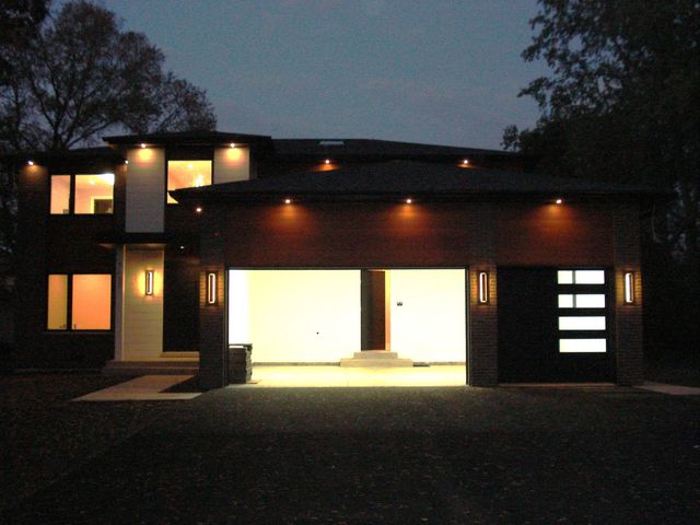 7137 S 87th Avenue S, Justice, IL 60458