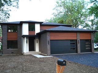 7137 S 87th Avenue S, Justice, IL 60458