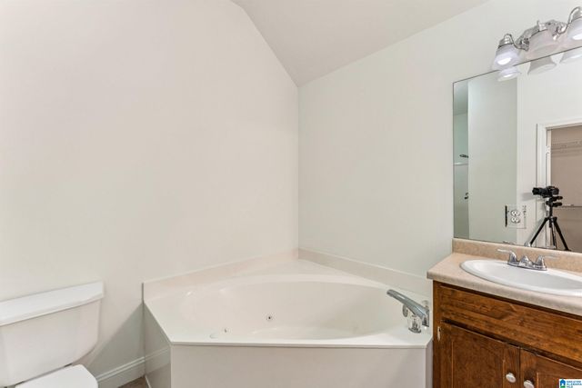 456 HIGHLAND COVE DRIVE, Hoover, AL 35226