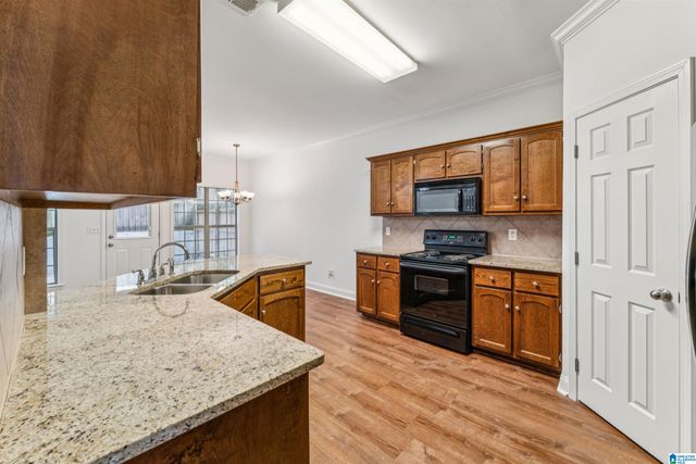 456 HIGHLAND COVE DRIVE, Hoover, AL 35226