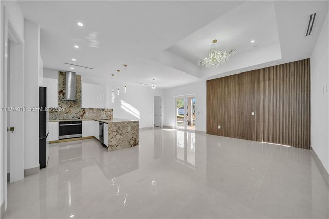 1220 Euclid Ave, Lehigh Acres, FL 33972