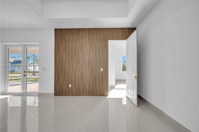 1220 Euclid Ave, Lehigh Acres, FL 33972