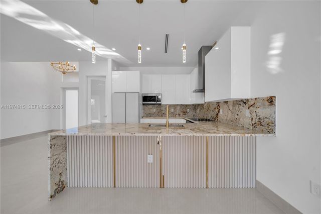 1220 Euclid Ave, Lehigh Acres, FL 33972