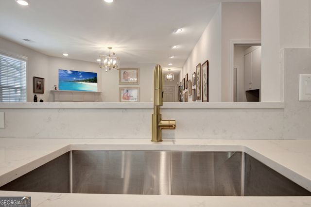 10 Hampshire Lane, Newnan, GA 30265