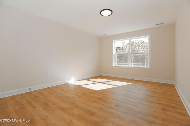 1201 1st Avenue, Toms River, NJ 08757