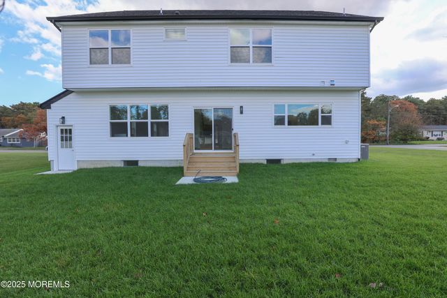 1201 1st Avenue, Toms River, NJ 08757