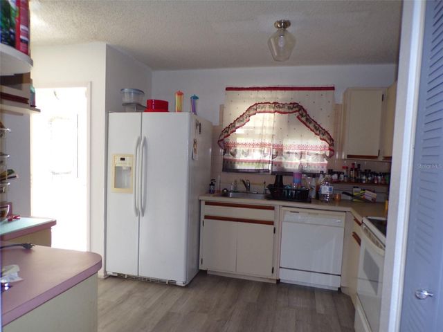 304 OAK TRACK WAY, Ocala, FL 34472