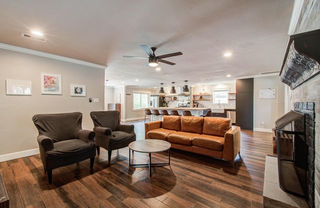 18006 Bambridge Drive, Houston, TX 77090
