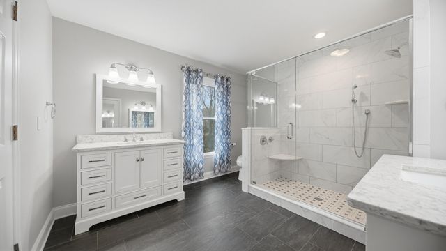 8843 Finney Point Drive, Ooltewah, TN 37363