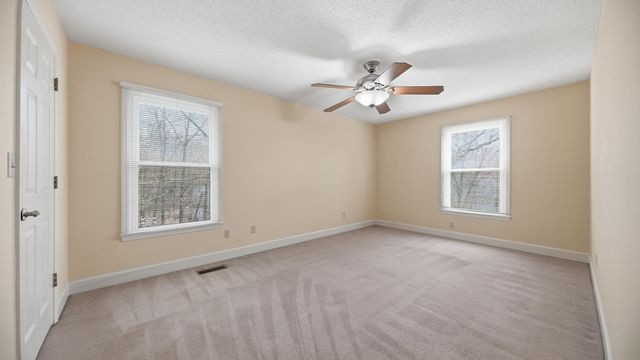 8843 Finney Point Drive, Ooltewah, TN 37363