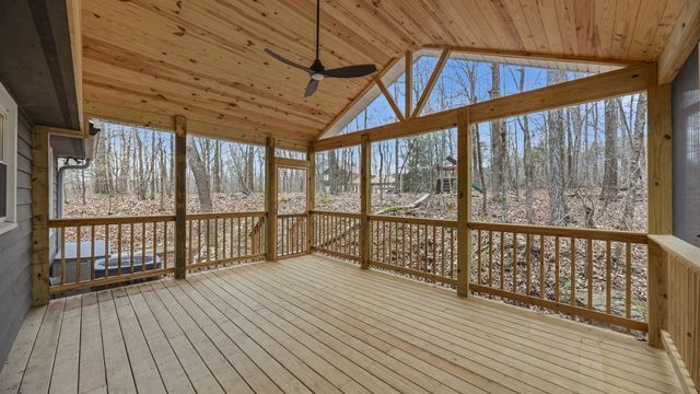 8843 Finney Point Drive, Ooltewah, TN 37363