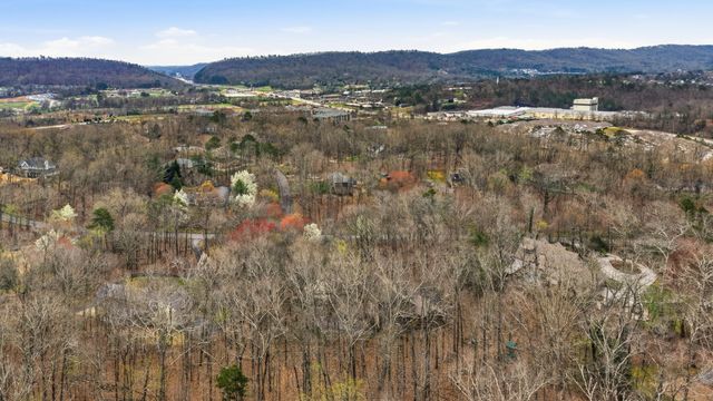 8843 Finney Point Drive, Ooltewah, TN 37363