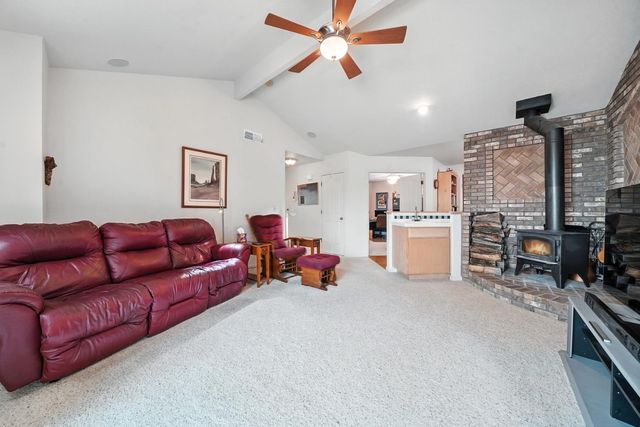 31 Willet Ct, Wallace, CA 95254