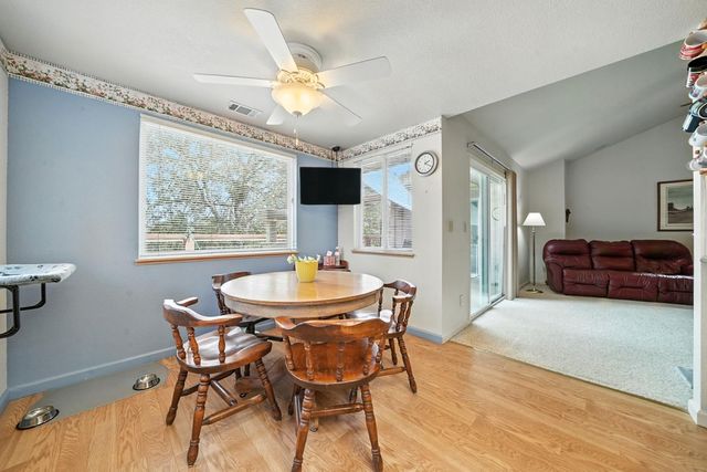 31 Willet Ct, Wallace, CA 95254