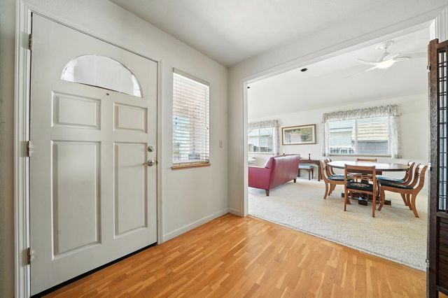 31 Willet Ct, Wallace, CA 95254