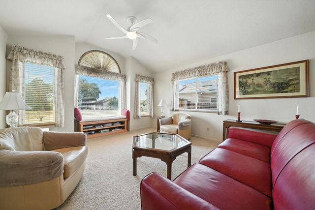 31 Willet Ct, Wallace, CA 95254