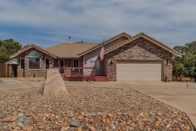 31 Willet Ct, Wallace, CA 95254