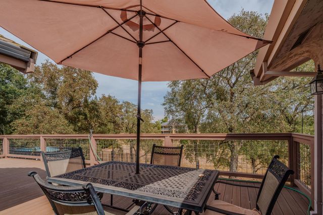 31 Willet Ct, Wallace, CA 95254