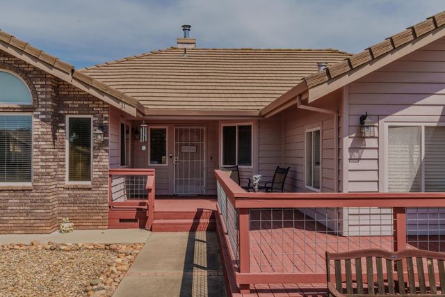 31 Willet Ct, Wallace, CA 95254