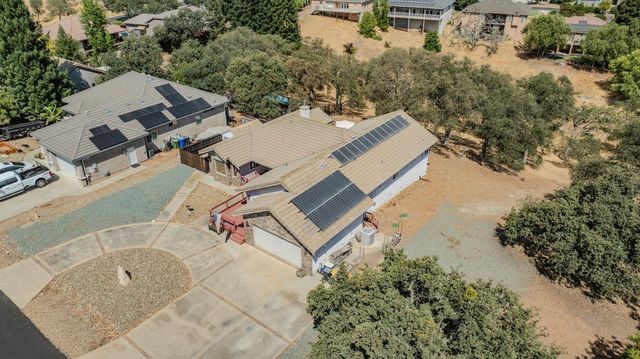 31 Willet Ct, Wallace, CA 95254