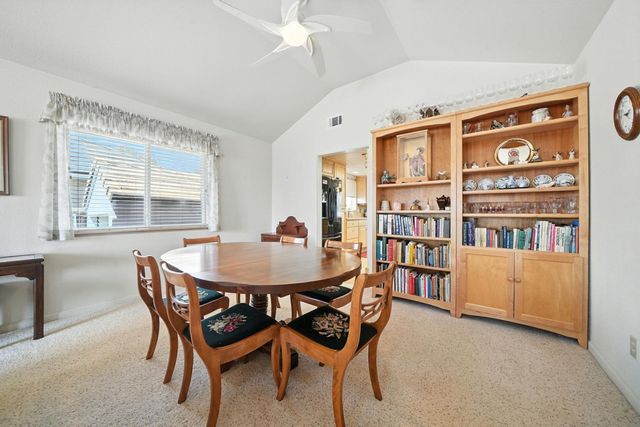 31 Willet Ct, Wallace, CA 95254