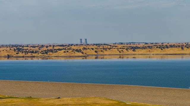 31 Willet Ct, Wallace, CA 95254