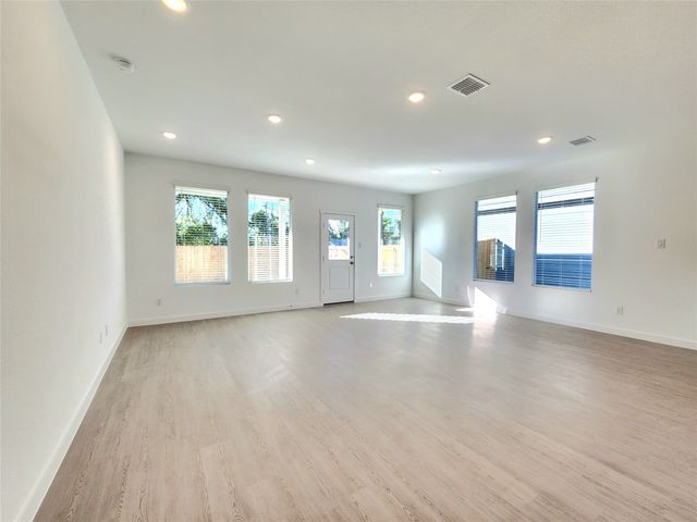 6814 Welsh Drive, Princeton, TX 75407