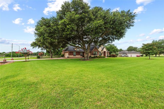 32707 Westminster Drive, Fulshear, TX 77441