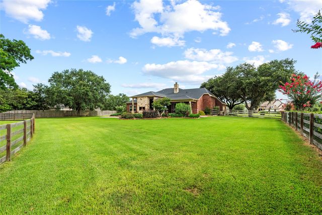 32707 Westminster Drive, Fulshear, TX 77441