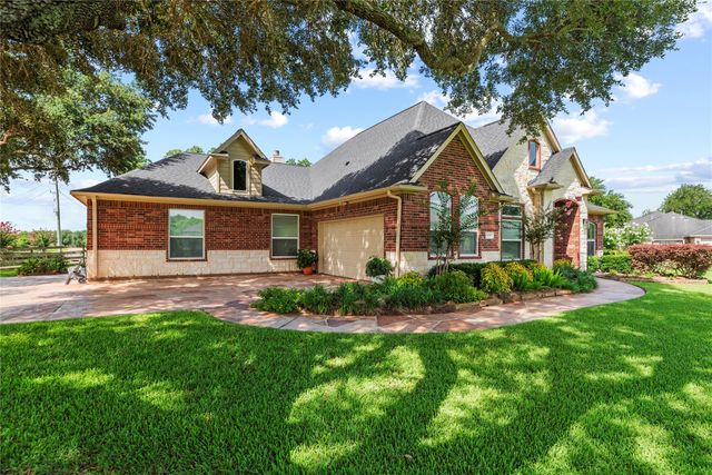 32707 Westminster Drive, Fulshear, TX 77441
