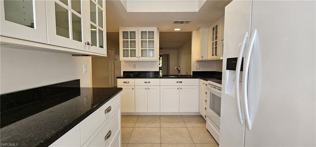 1507 Cape Coral PKWY W # 5, Cape Coral, FL 33914