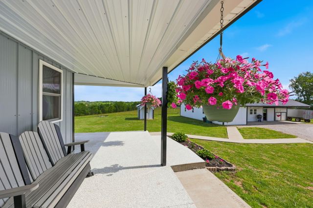335 Jay Road, Owingsville, KY 40360
