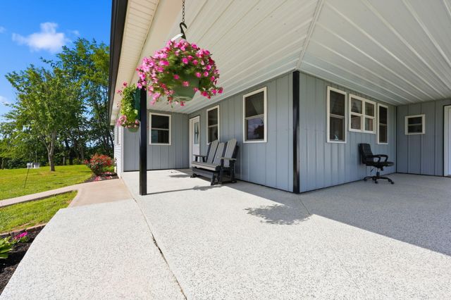 335 Jay Road, Owingsville, KY 40360