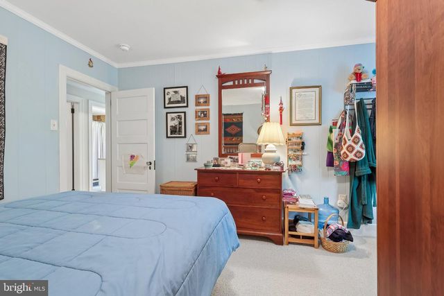 411 W 3RD ST, Moorestown, NJ 08057