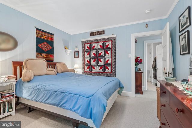 411 W 3RD ST, Moorestown, NJ 08057