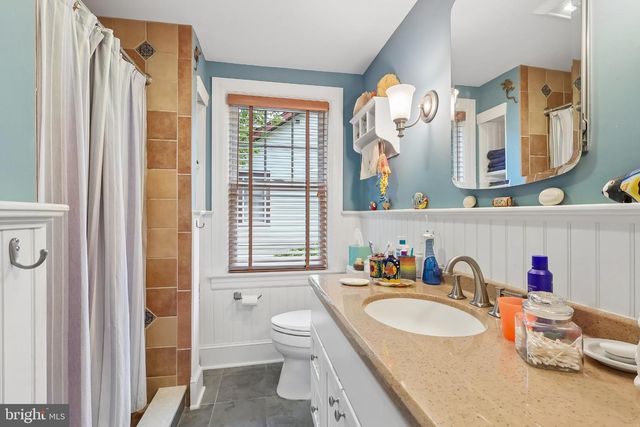 411 W 3RD ST, Moorestown, NJ 08057