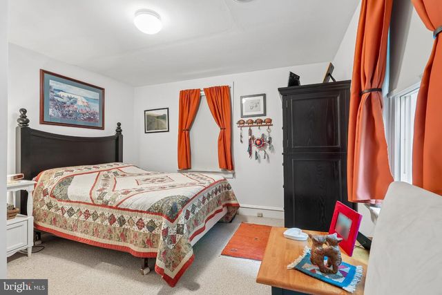 411 W 3RD ST, Moorestown, NJ 08057