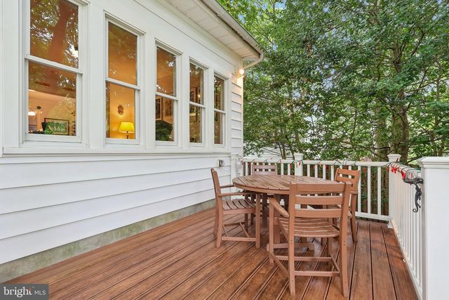 411 W 3RD ST, Moorestown, NJ 08057