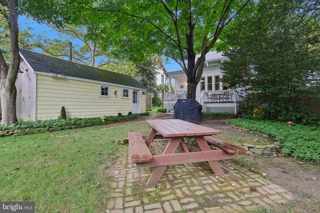 411 W 3RD ST, Moorestown, NJ 08057