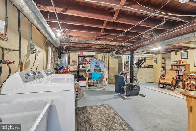 411 W 3RD ST, Moorestown, NJ 08057