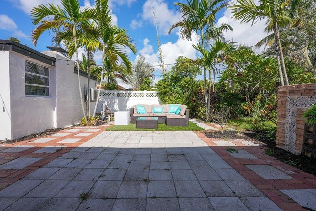 254 SW 6th Street, Dania Beach, FL 33004